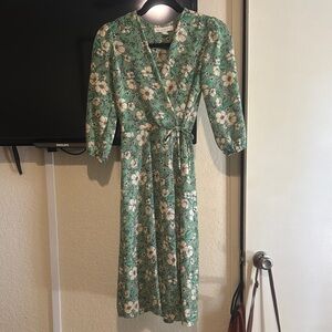 Monteau Green and White Puff Sleeve Wrap Sundress